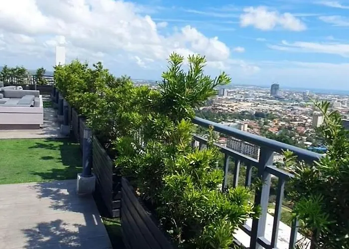 Arlowes At 20f Grand Residences 4*