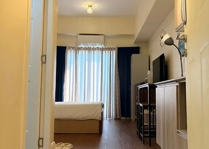 Arlowes At 20f Grand Residences